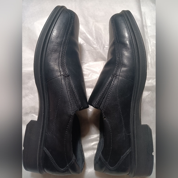 Ecco Black Leather Slip-On Loafers main image 5